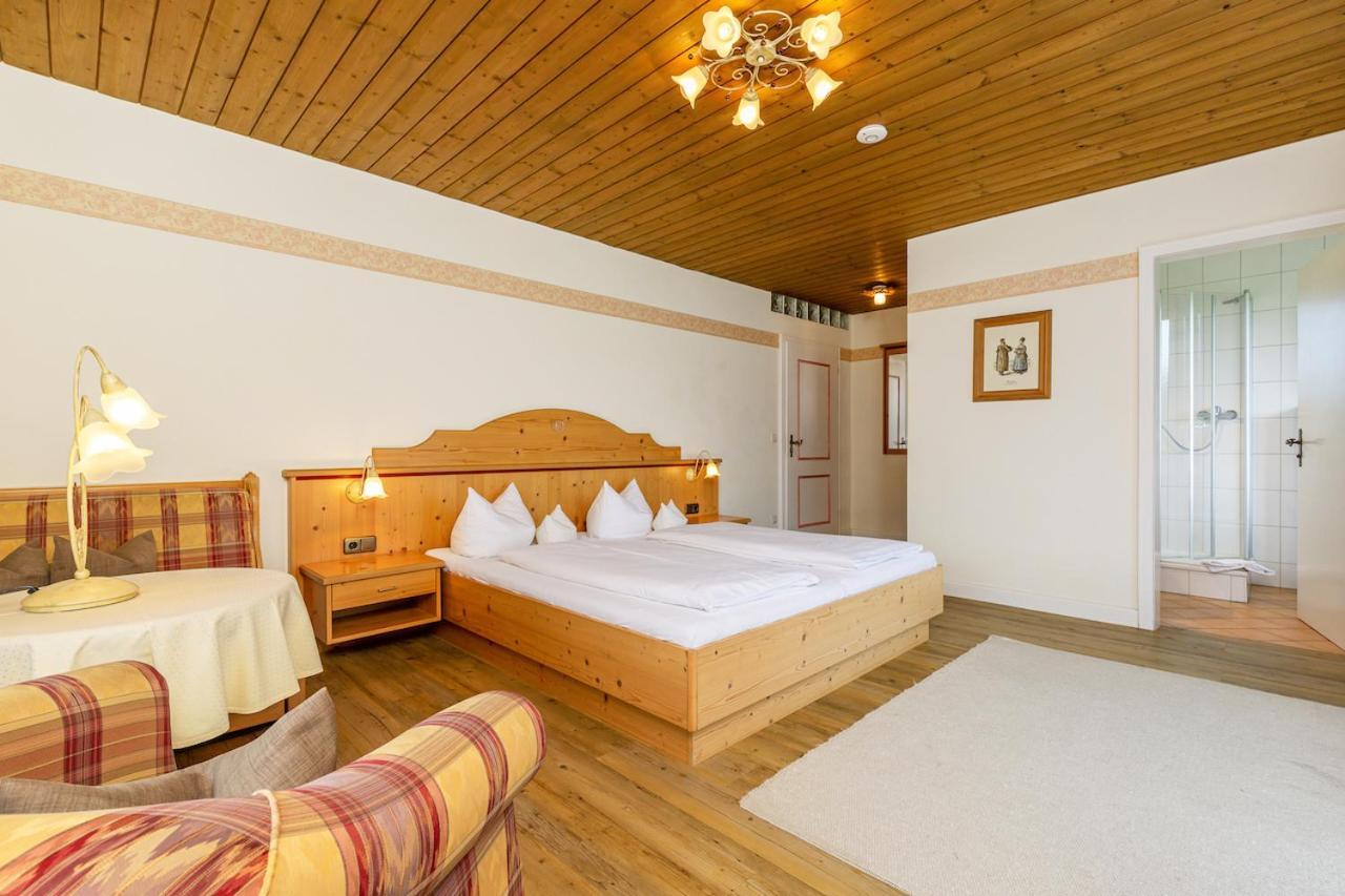Gaestehaus Menkenbauer Ruhpolding Extérieur photo